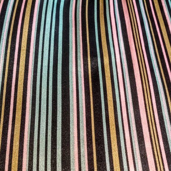 Multicolor Stripe Center Pleat Oblong Scarf - Picture 5 of 7